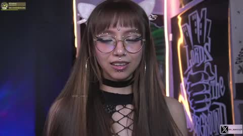 follow me on instagram .    online show from January 22, 4:55 am