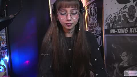 follow me on instagram .    online show from February 5, 6:35 am