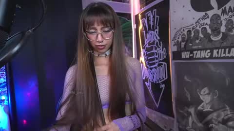 follow me on instagram .    online show from February 22, 4:18 am