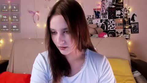 My name is Ellie online show from December 4, 12:03 pm