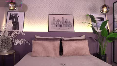 Elle Diane online show from April 2, 11:13 pm