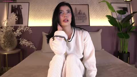 Elle Diane online show from April 13, 10:26 pm