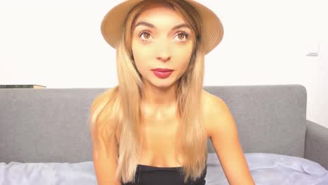 ellen_flow online show from January 30, 7:29 am