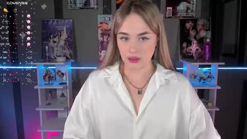 Maria online show from November 12, 4:29 pm