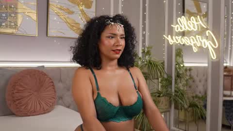 princess online show from March 18, 7:06 pm