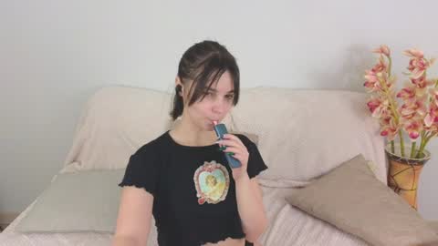 Ellie online show from January 14, 8:41 am