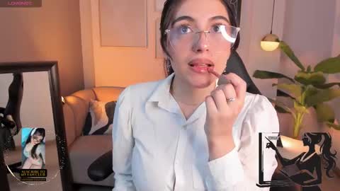 Snapshot of ellie_jhonson_ chatting on October 27, 12:04 am  Ellie Jhonson  online show from October 27, 12:04 am
