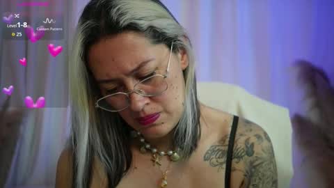 Ellie Ramos online show from March 27, 1:22 pm