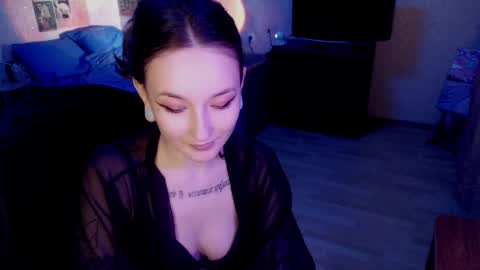 Snapshot of ellie_vibe chatting on January 8, 2:46 pm Eleonora online show from January 8, 2:46 pm