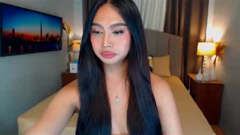 ellie online show from January 17, 12:53 am