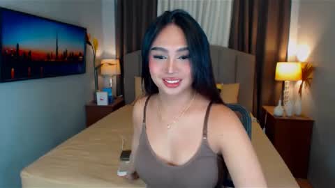 ellie online show from February 3, 8:46 pm