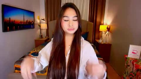 ellie online show from September 16, 7:04 pm