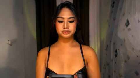 ellie online show from October 22, 2:17 pm