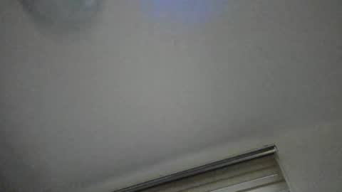 elliedi online show from September 12, 4:51 pm