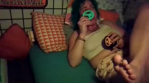 Snapshot of elliohh chatting on May 1, 4:50 am Elliohh online show from May 1, 4:50 am