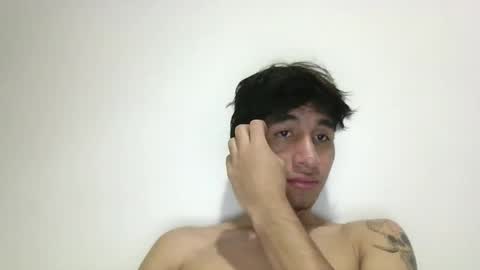 elliotazert online show from February 3, 12:09 am