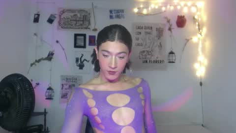  . online show from October 5, 3:32 pm