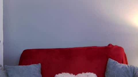 Elsa Jean online show from October 22, 2:34 am