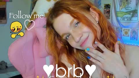 Snapshot of elly_milas chatting on September 25, 6:17 am Elly     Fansly  online show from September 25, 6:17 am