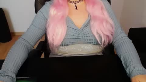 Elly online show from March 28, 7:30 am