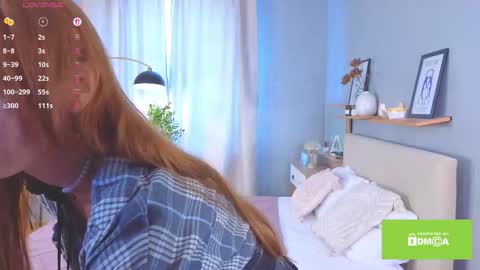 ellyl online show from September 26, 8:07 am