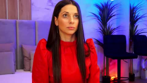 Elly online show from February 14, 7:21 pm