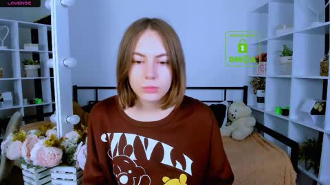 elma_lily online show from November 17, 7:03 am