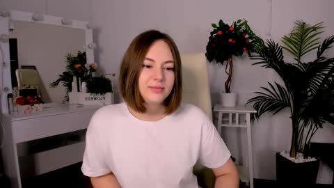 elma_lily online show from December 14, 6:52 am