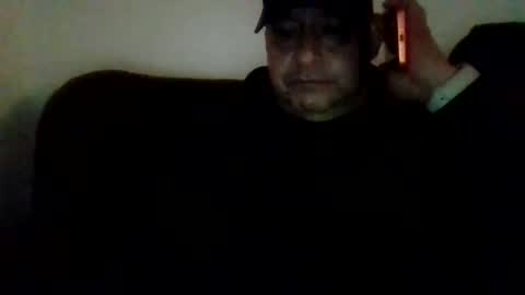 elmario24 online show from December 17, 7:03 am