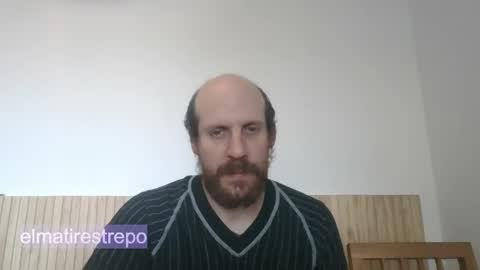 Snapshot of elmatirestrepo chatting on May 3, 3:18 pm Mati Restrepo online show from May 3, 3:18 pm