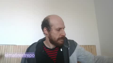 Snapshot of elmatirestrepo chatting on May 10, 1:49 pm Mati Restrepo online show from May 10, 1:49 pm
