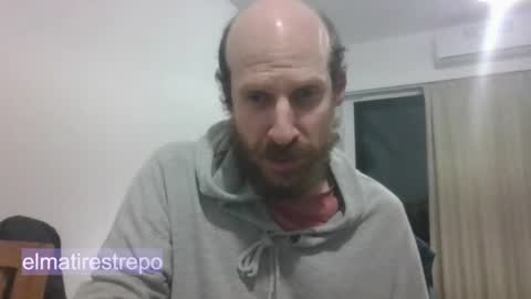 Snapshot of elmatirestrepo chatting on May 13, 2:20 am Mati Restrepo online show from May 13, 2:20 am