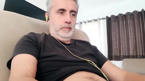 Snapshot of elmejorfvb2 chatting on January 12, 6:16 pm fer online show from January 12, 6:16 pm