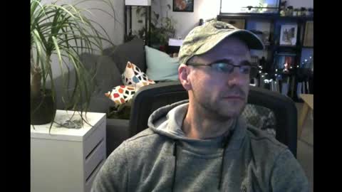 ElMetaTeDa online show from February 2, 1:15 am