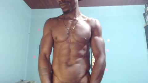 Snapshot of elmiltonnjakee chatting on April 16, 8:09 pm elmiltonnjakee online show from April 16, 8:09 pm