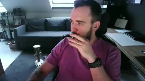 Snapshot of elmo__91 chatting on November 6, 3:57 pm Elmo online show from November 6, 3:57 pm