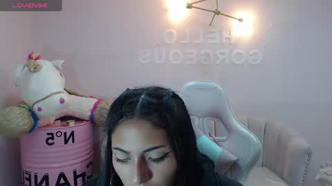 Elody  online show from February 14, 3:22 am