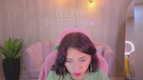 Elody  online show from January 15, 3:11 am