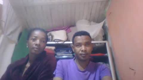 elodynarcisse online show from November 17, 4:51 am