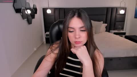 Snapshot of eloisaolivero chatting on February 24, 11:21 am ELOISA OLIVERO online show from February 24, 11:21 am