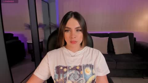 Snapshot of eloisaolivero chatting on October 8, 11:30 am ELOISA OLIVERO online show from October 8, 11:30 am