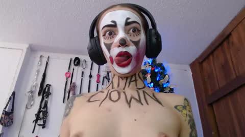 Chelsea  Please help me to reach 100 thumbs up online show from December 22, 8:25 pm