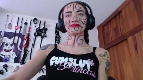 Chelsea  Please help me to reach 100 thumbs up online show from January 7, 10:19 pm