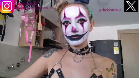 Chelsea  Please help me to reach 100 thumbs up online show from September 20, 7:15 pm