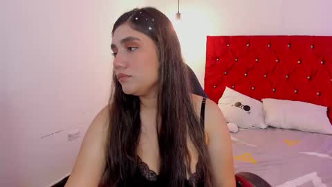 Elsa online show from February 26, 1:21 pm