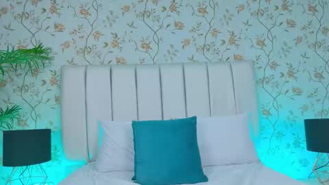 Isabela Martinez online show from February 20, 6:26 am