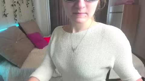 Elsa  online show from February 8, 4:03 am