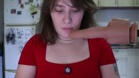 Elsa online show from July 28, 7:39 pm