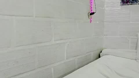 Snapshot of eltojii chatting on April 14, 4:02 pm eltojii online show from April 14, 4:02 pm