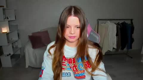 Luna online show from December 5, 7:21 pm